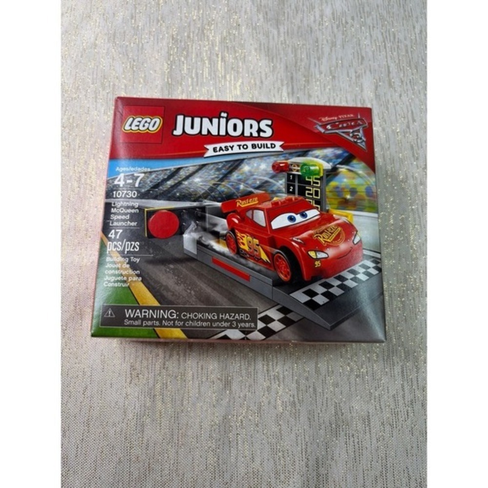 LEGO Juniors Lightning McQueen Speed‎ Launcher set (10730)
